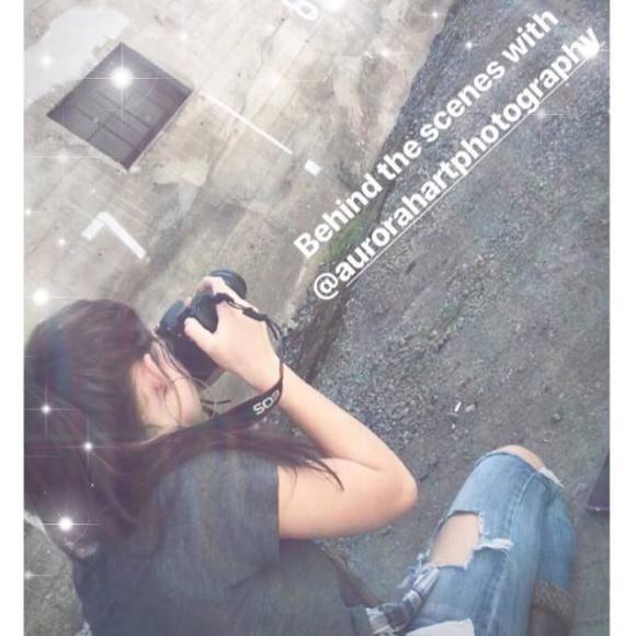 Meet your Posher, Aurora - Picture 1 of 1